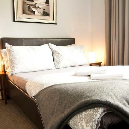 Zunera Lodge Кинсейл Екстериор снимка