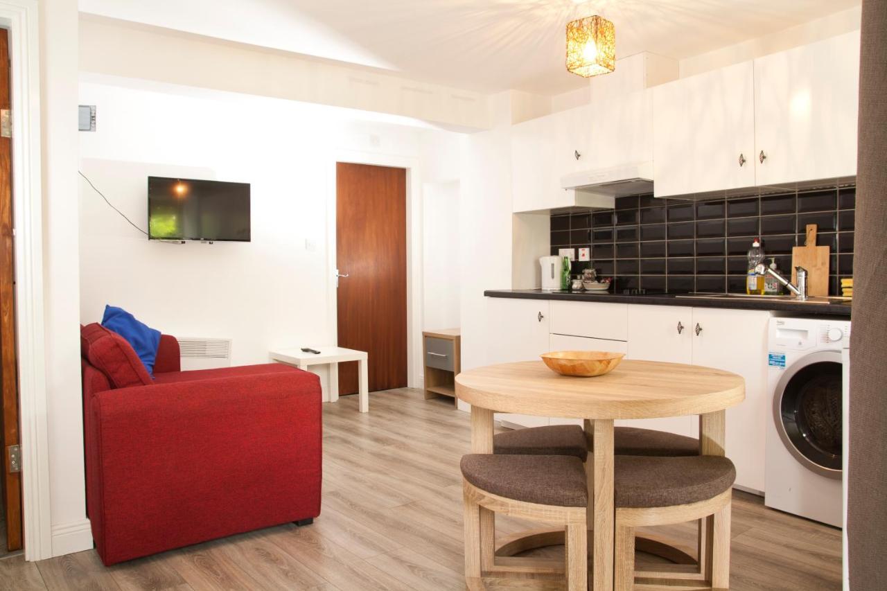 Zunera Lodge Кинсейл Екстериор снимка